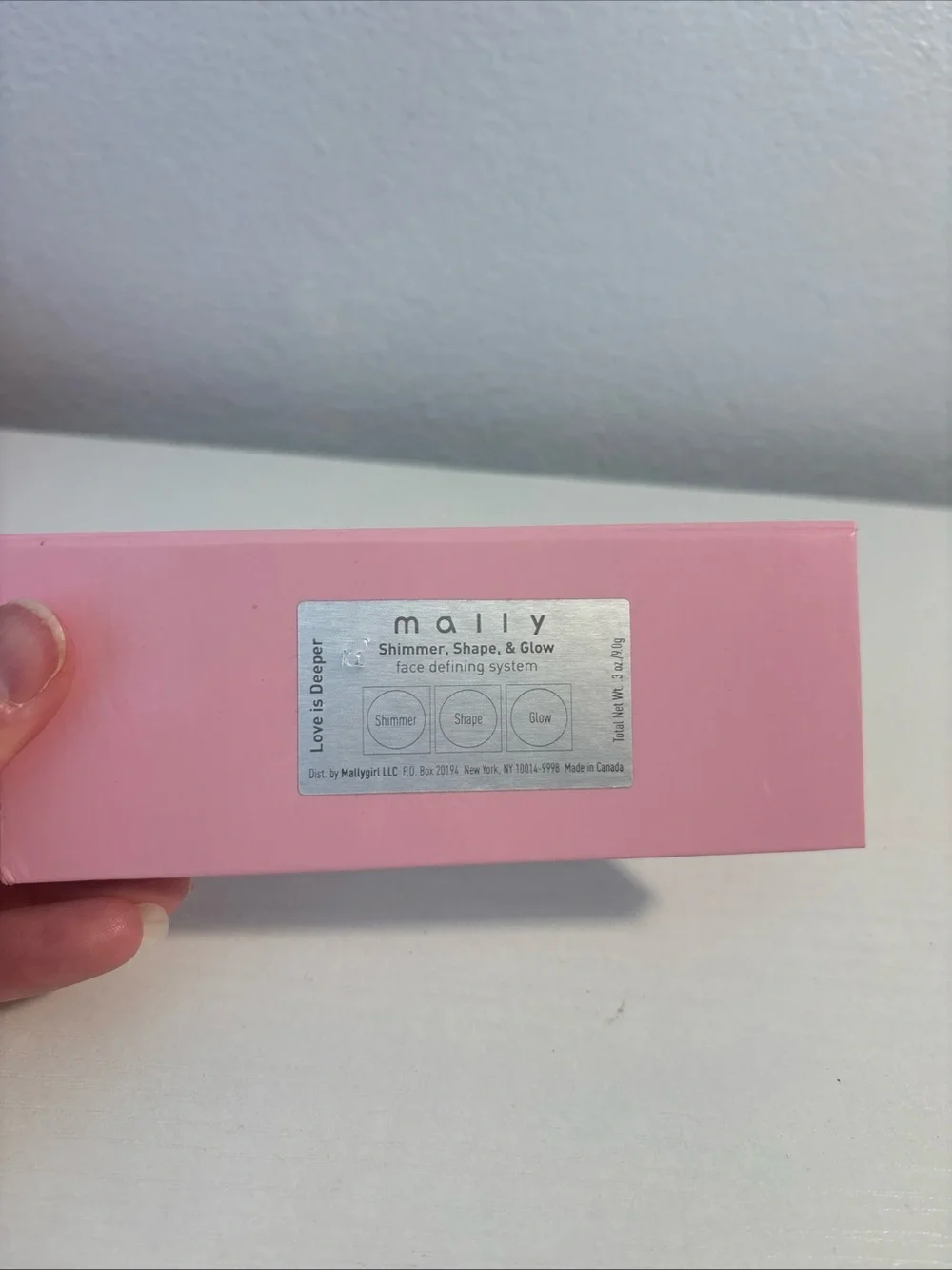 Mally Shimmer Shape & Glow- Love Is Deeper .3oz New.